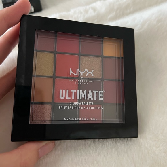 Other - nyx ultimate shadow palette phoenix